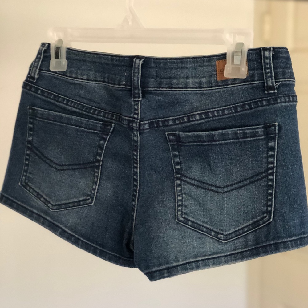 Shorts - Picture 2 of 2